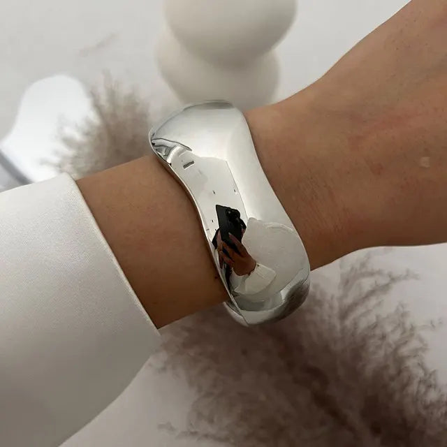 Hip Hop Water Drop Cuff Wide Bangles Vintage Punk Gold Silver Color Geometric Spring Bangles Women Bracelets Men Jewelry